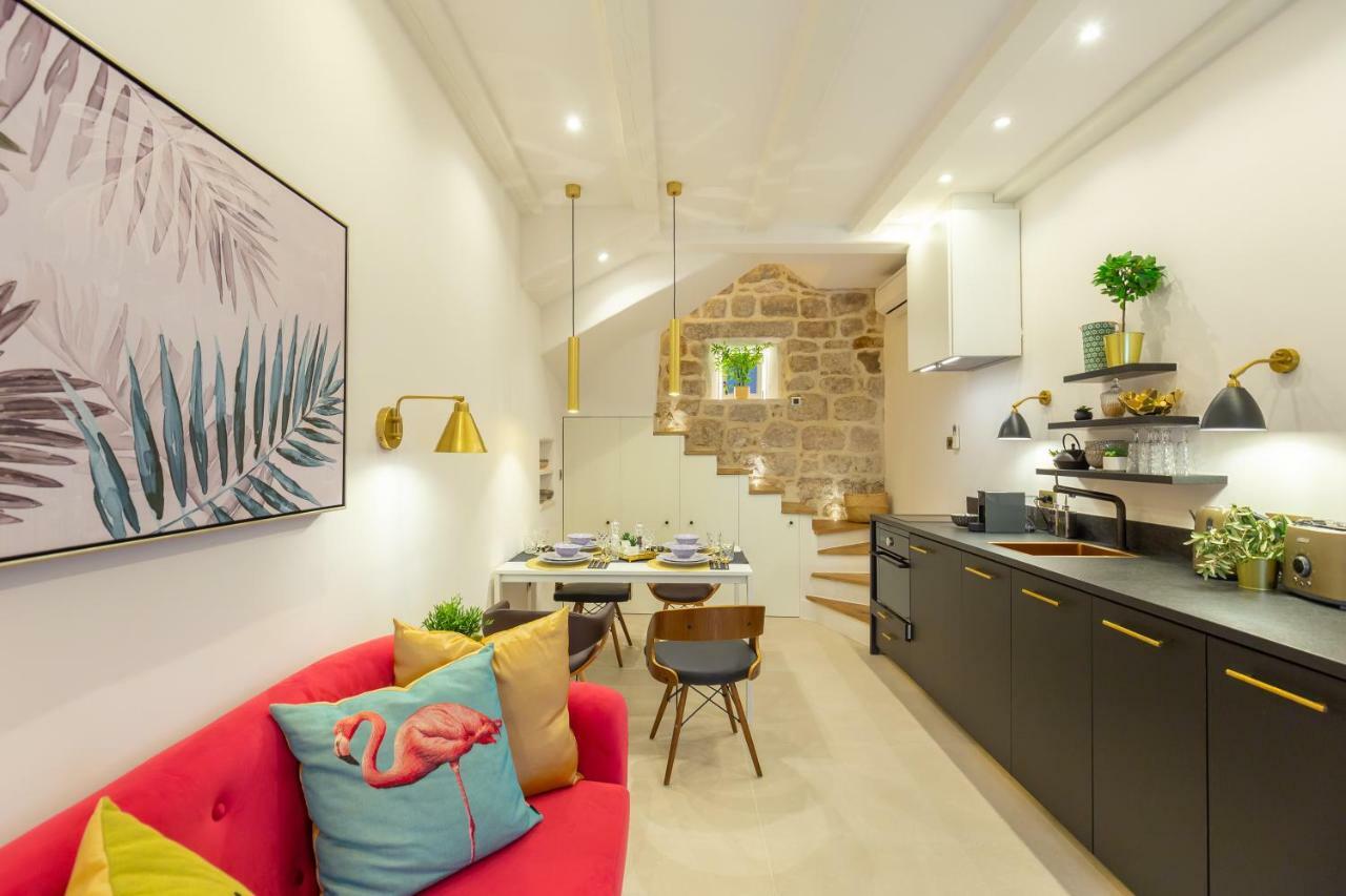 Old Town House With Floor Heating & Lush Private Garden Βίλα Ντουμπρόβνικ Εξωτερικό φωτογραφία